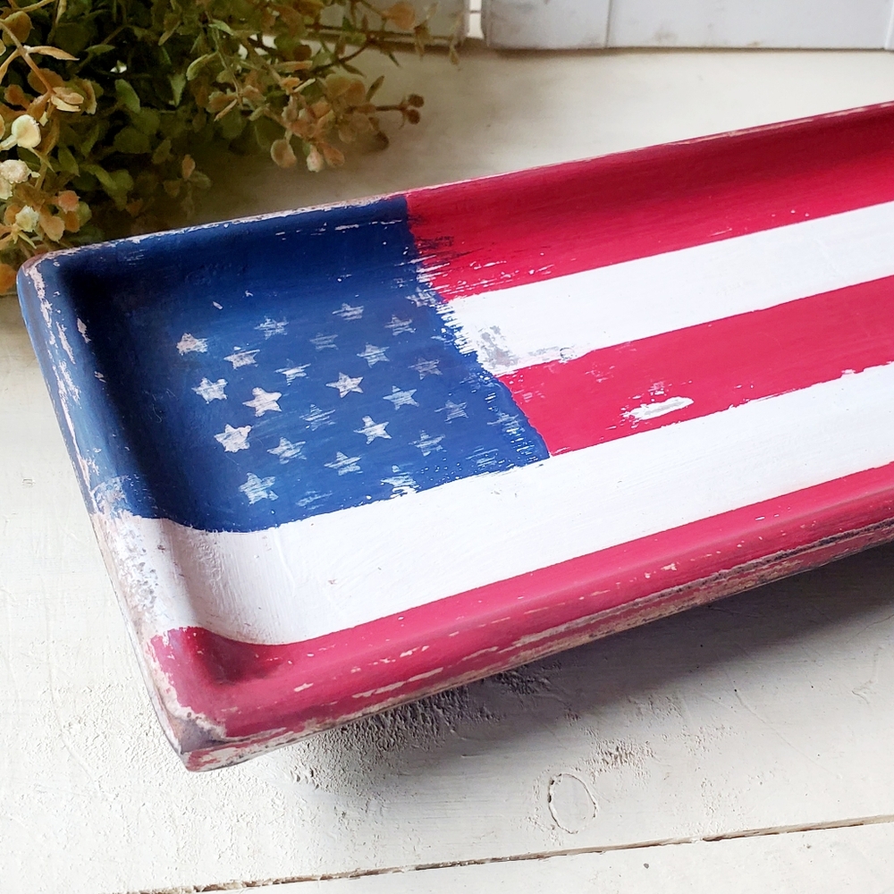 Distressed Patriotic Red, White, and Blue Painted Wood Flag Tray - Picture 2 of 3